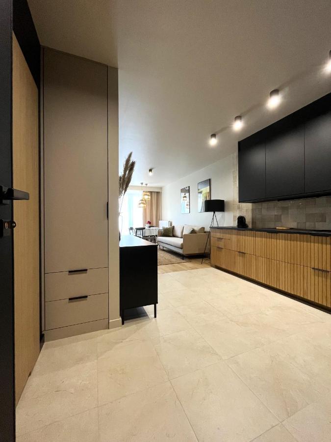 Wyszynskiego Apartment - Self Check-In 20H - Parking &Lift فروتسواف المظهر الخارجي الصورة